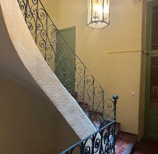 Republic - Right In The Center Of The Old Town Apartment Antibes